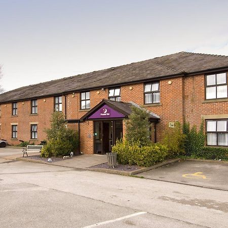 Premier Inn Crewe Nantwich Exterior photo