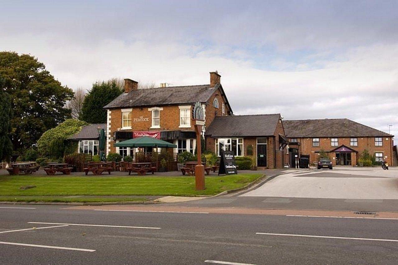 Premier Inn Crewe Nantwich Exterior photo