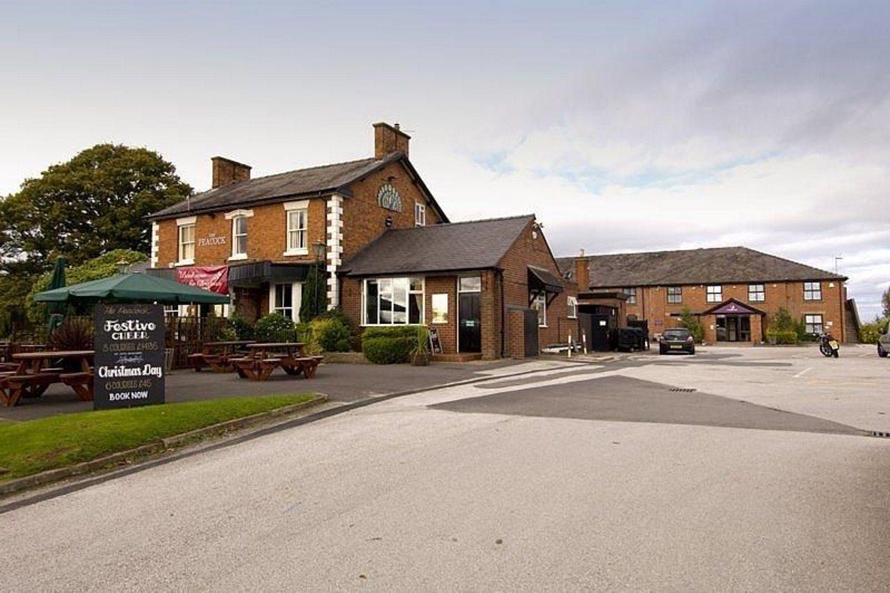 Premier Inn Crewe Nantwich Exterior photo
